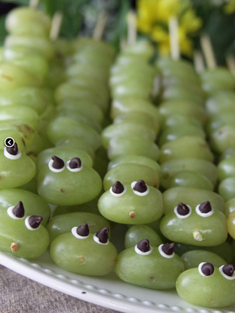 Grape-Caterpillars
